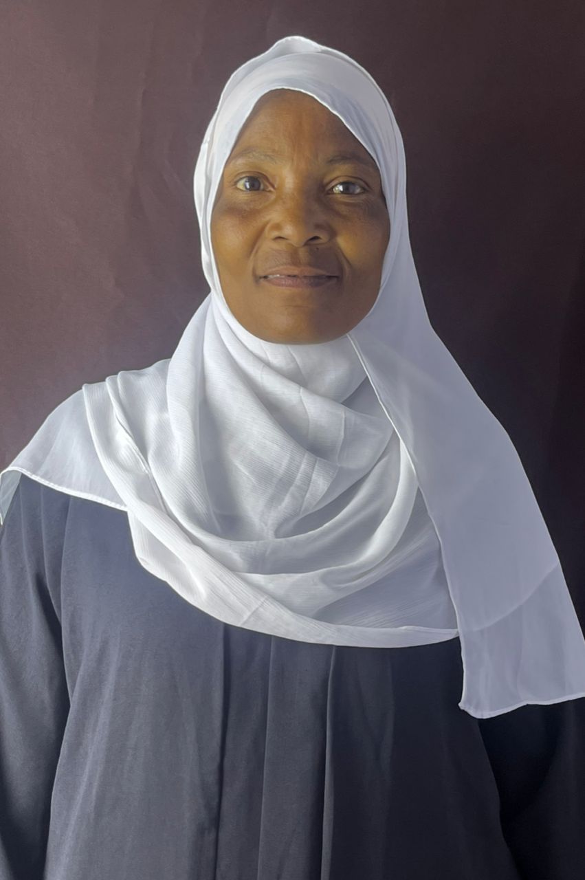 Huta Adam Shelukindo